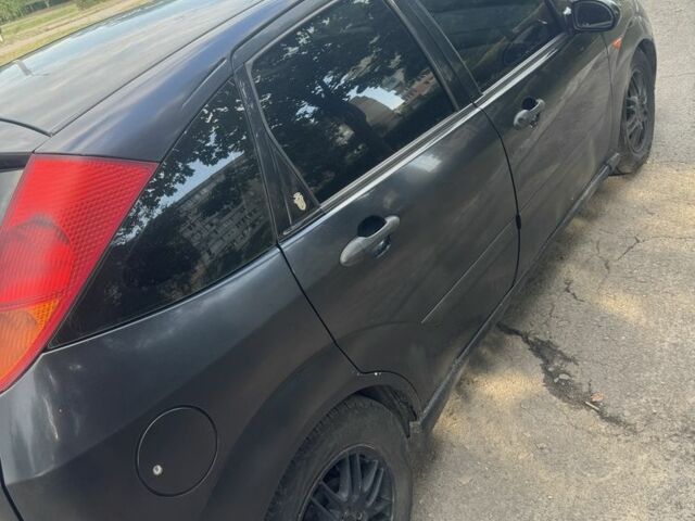 Черный Форд Фокус, объемом двигателя 1.8 л и пробегом 344 тыс. км за 3600 $, фото 3 на Automoto.ua