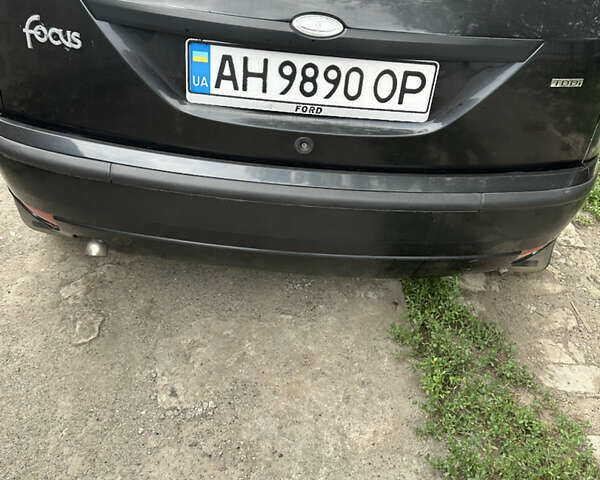 Черный Форд Фокус, объемом двигателя 1.8 л и пробегом 450 тыс. км за 3700 $, фото 2 на Automoto.ua