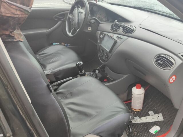 Чорний Форд Фокус, об'ємом двигуна 0 л та пробігом 230 тис. км за 1300 $, фото 4 на Automoto.ua