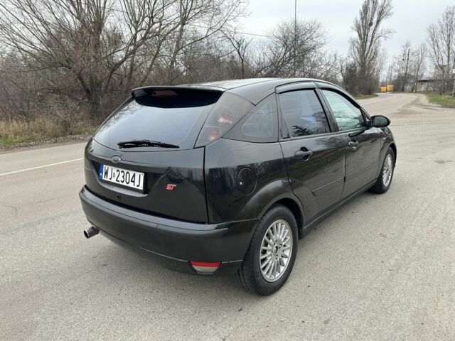 Чорний Форд Фокус, об'ємом двигуна 1.8 л та пробігом 224 тис. км за 1450 $, фото 2 на Automoto.ua