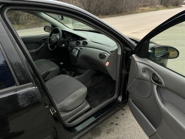 Чорний Форд Фокус, об'ємом двигуна 1.8 л та пробігом 224 тис. км за 1450 $, фото 9 на Automoto.ua