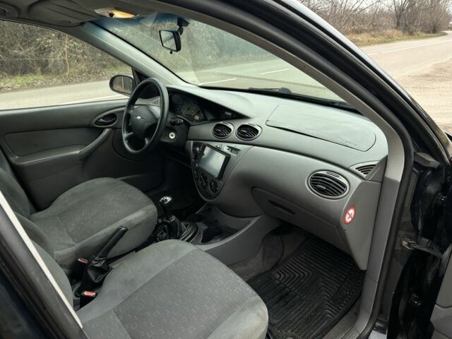 Чорний Форд Фокус, об'ємом двигуна 1.8 л та пробігом 224 тис. км за 1450 $, фото 10 на Automoto.ua