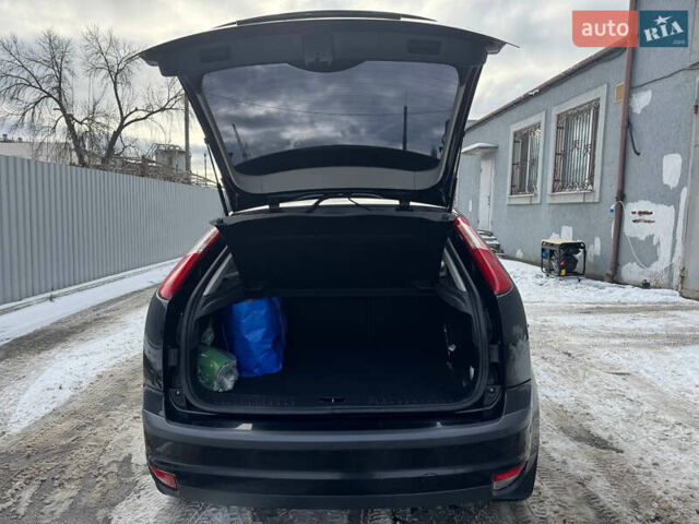 Чорний Форд Фокус, об'ємом двигуна 1.56 л та пробігом 273 тис. км за 4700 $, фото 4 на Automoto.ua