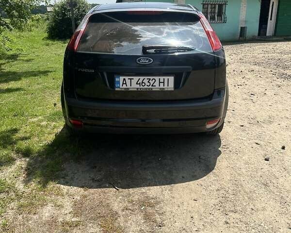 Черный Форд Фокус, объемом двигателя 1.6 л и пробегом 206 тыс. км за 3999 $, фото 3 на Automoto.ua