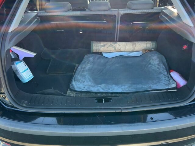 Черный Форд Фокус, объемом двигателя 1.6 л и пробегом 290 тыс. км за 5000 $, фото 4 на Automoto.ua