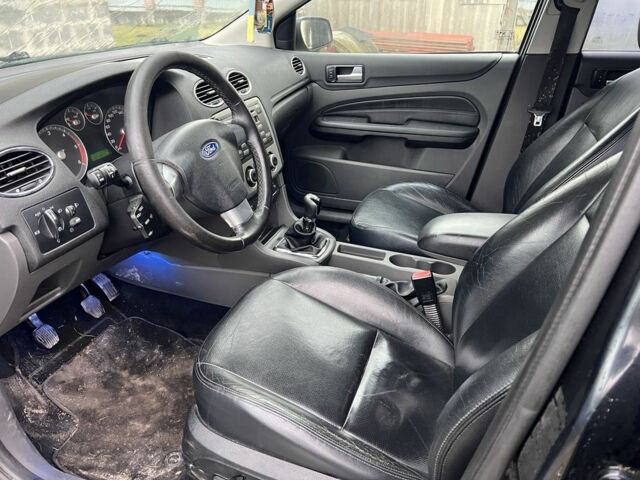 Чорний Форд Фокус, об'ємом двигуна 0 л та пробігом 230 тис. км за 2300 $, фото 7 на Automoto.ua