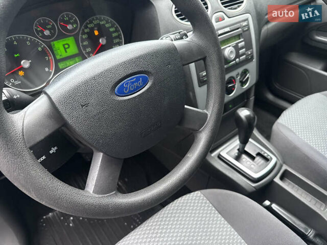 Чорний Форд Фокус, об'ємом двигуна 1.6 л та пробігом 190 тис. км за 5900 $, фото 15 на Automoto.ua
