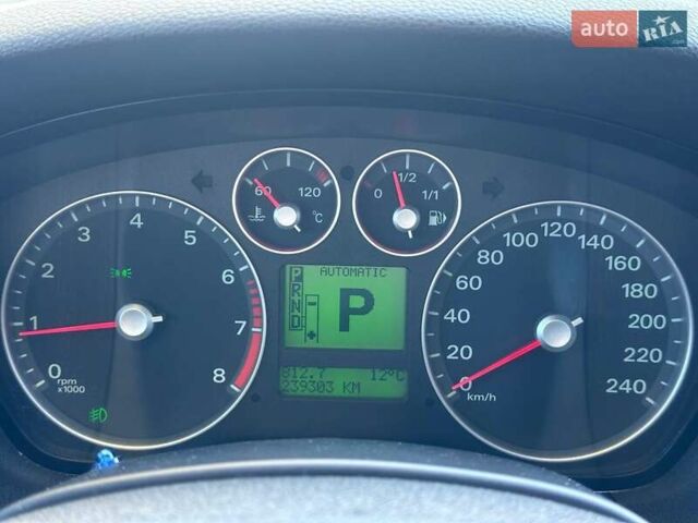 Черный Форд Фокус, объемом двигателя 1.6 л и пробегом 239 тыс. км за 5190 $, фото 14 на Automoto.ua