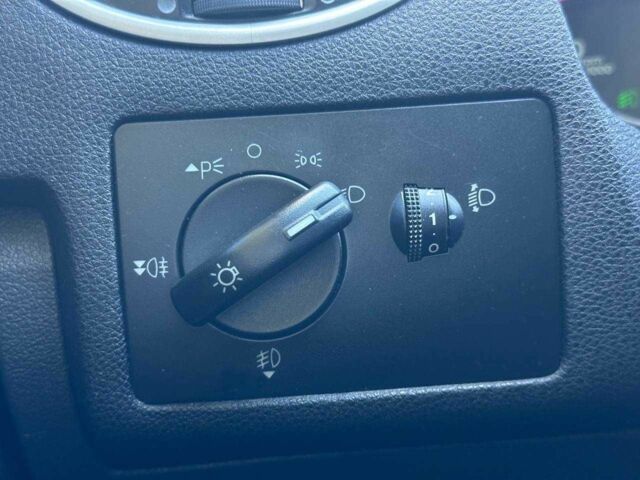 Черный Форд Фокус, объемом двигателя 1.6 л и пробегом 239 тыс. км за 5190 $, фото 19 на Automoto.ua