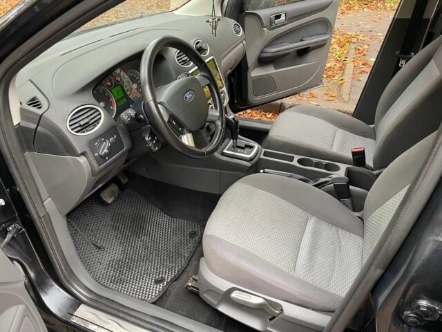 Чорний Форд Фокус, об'ємом двигуна 0 л та пробігом 239 тис. км за 5300 $, фото 7 на Automoto.ua