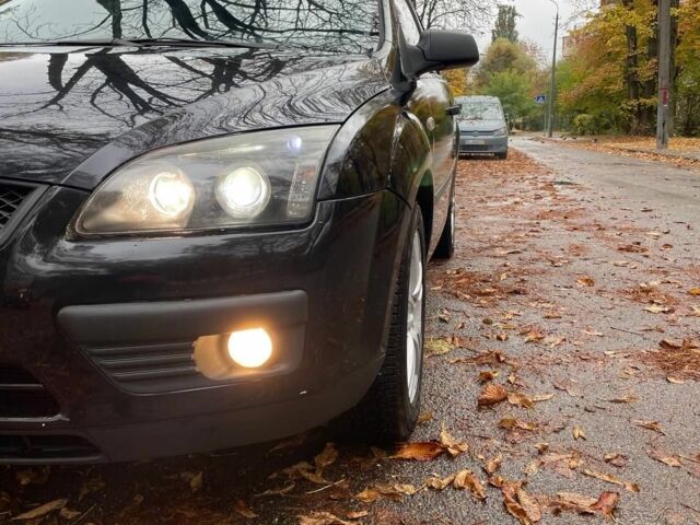 Чорний Форд Фокус, об'ємом двигуна 0 л та пробігом 239 тис. км за 5300 $, фото 4 на Automoto.ua