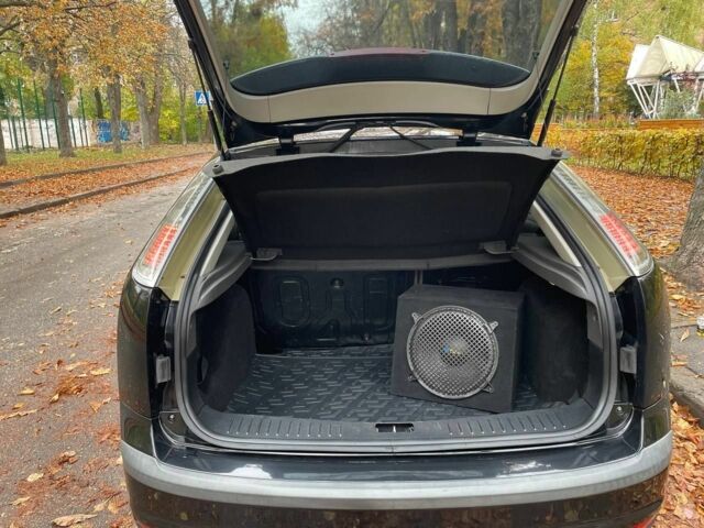 Чорний Форд Фокус, об'ємом двигуна 0 л та пробігом 239 тис. км за 5300 $, фото 1 на Automoto.ua