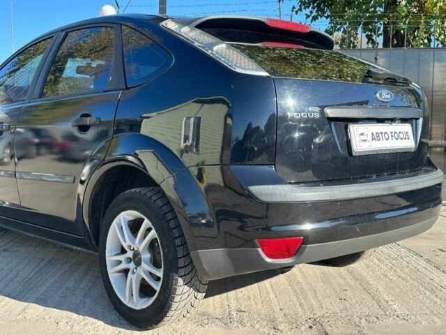 Черный Форд Фокус, объемом двигателя 1.6 л и пробегом 239 тыс. км за 5190 $, фото 7 на Automoto.ua