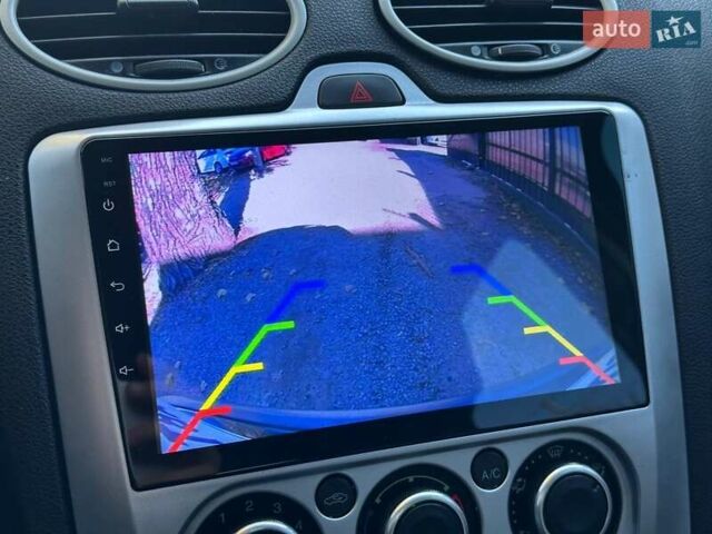 Черный Форд Фокус, объемом двигателя 1.6 л и пробегом 239 тыс. км за 4990 $, фото 15 на Automoto.ua