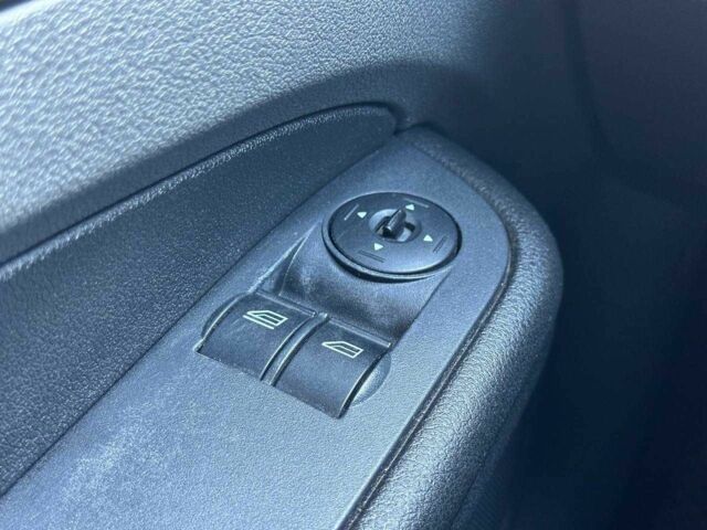 Черный Форд Фокус, объемом двигателя 1.6 л и пробегом 239 тыс. км за 5190 $, фото 18 на Automoto.ua