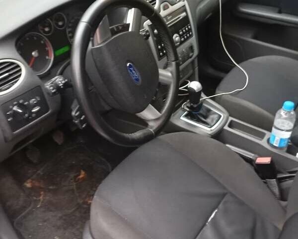 Чорний Форд Фокус, об'ємом двигуна 1.6 л та пробігом 281 тис. км за 5000 $, фото 3 на Automoto.ua