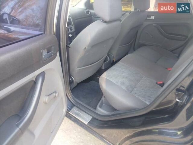 Чорний Форд Фокус, об'ємом двигуна 1.8 л та пробігом 268 тис. км за 3900 $, фото 8 на Automoto.ua