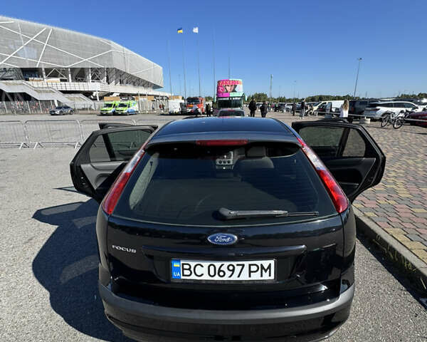 Черный Форд Фокус, объемом двигателя 1.6 л и пробегом 167 тыс. км за 5200 $, фото 28 на Automoto.ua