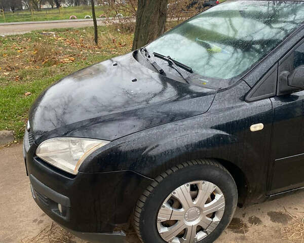 Черный Форд Фокус, объемом двигателя 1.6 л и пробегом 257 тыс. км за 3000 $, фото 1 на Automoto.ua