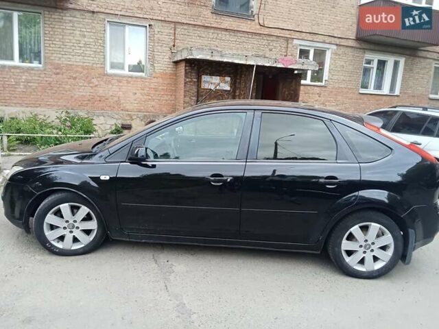 Черный Форд Фокус, объемом двигателя 1.6 л и пробегом 228 тыс. км за 3850 $, фото 10 на Automoto.ua