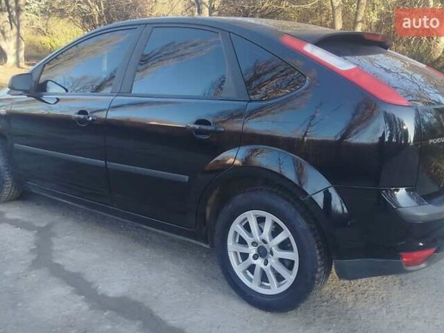 Чорний Форд Фокус, об'ємом двигуна 1.8 л та пробігом 268 тис. км за 3900 $, фото 9 на Automoto.ua