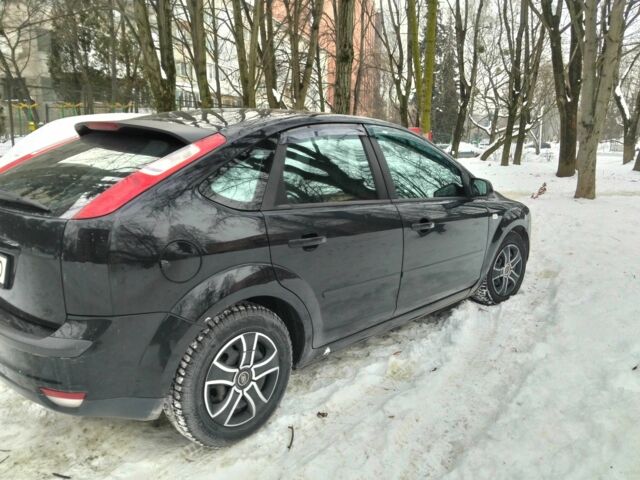 Чорний Форд Фокус, об'ємом двигуна 1.6 л та пробігом 250 тис. км за 4200 $, фото 2 на Automoto.ua