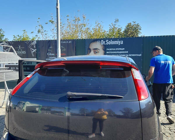 Чорний Форд Фокус, об'ємом двигуна 1.6 л та пробігом 228 тис. км за 4150 $, фото 10 на Automoto.ua