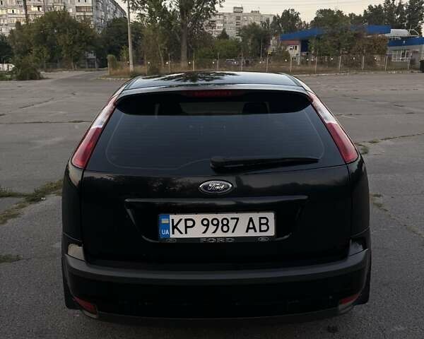 Черный Форд Фокус, объемом двигателя 1.6 л и пробегом 117 тыс. км за 7000 $, фото 23 на Automoto.ua