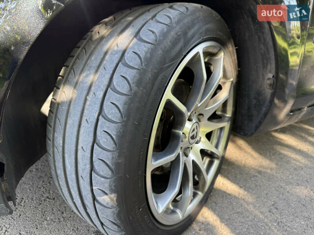 Черный Форд Фокус, объемом двигателя 1.6 л и пробегом 250 тыс. км за 4750 $, фото 6 на Automoto.ua