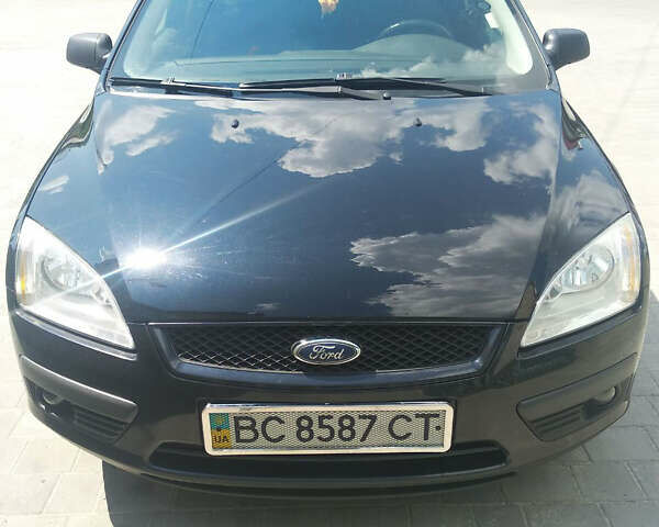 Черный Форд Фокус, объемом двигателя 1.6 л и пробегом 196 тыс. км за 4100 $, фото 1 на Automoto.ua