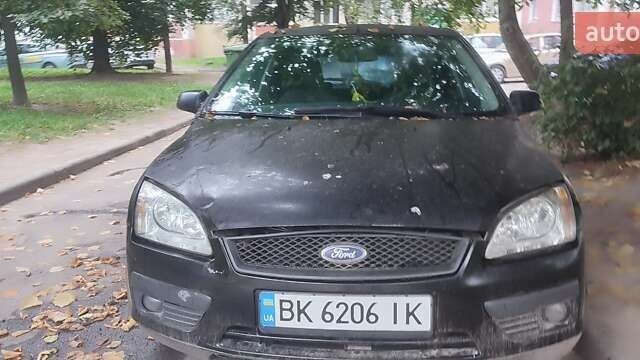 Черный Форд Фокус, объемом двигателя 1.6 л и пробегом 275 тыс. км за 3200 $, фото 4 на Automoto.ua