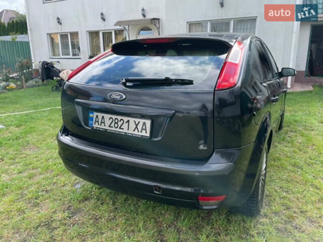 Черный Форд Фокус, объемом двигателя 2 л и пробегом 369 тыс. км за 4600 $, фото 6 на Automoto.ua