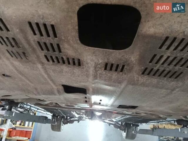 Черный Форд Фокус, объемом двигателя 1.6 л и пробегом 228 тыс. км за 3850 $, фото 2 на Automoto.ua