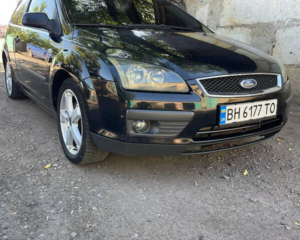 Черный Форд Фокус, объемом двигателя 1.75 л и пробегом 294 тыс. км за 5200 $, фото 18 на Automoto.ua