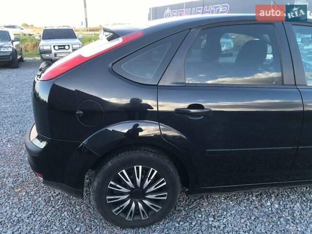 Чорний Форд Фокус, об'ємом двигуна 1.6 л та пробігом 167 тис. км за 5390 $, фото 4 на Automoto.ua