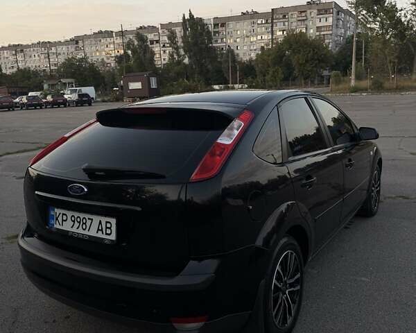 Черный Форд Фокус, объемом двигателя 1.6 л и пробегом 117 тыс. км за 7000 $, фото 10 на Automoto.ua