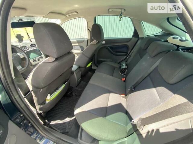 Чорний Форд Фокус, об'ємом двигуна 1.6 л та пробігом 319 тис. км за 4400 $, фото 20 на Automoto.ua