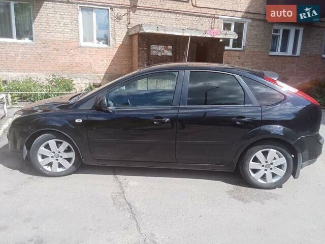 Черный Форд Фокус, объемом двигателя 1.6 л и пробегом 228 тыс. км за 3850 $, фото 18 на Automoto.ua