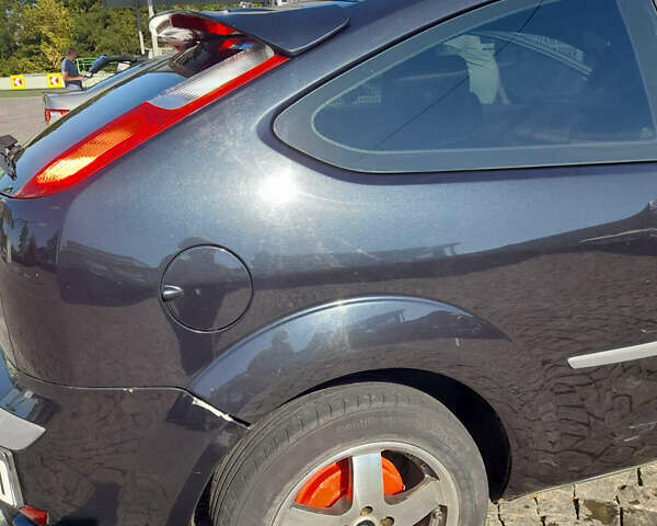 Чорний Форд Фокус, об'ємом двигуна 1.6 л та пробігом 228 тис. км за 4150 $, фото 14 на Automoto.ua