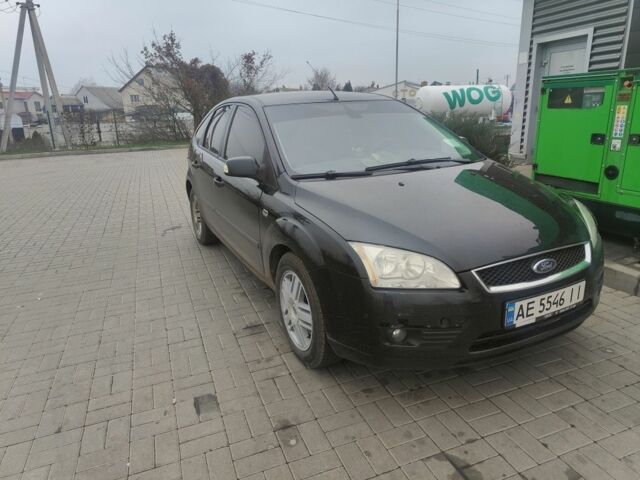 Черный Форд Фокус, объемом двигателя 2 л и пробегом 300 тыс. км за 4300 $, фото 1 на Automoto.ua