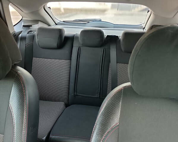 Чорний Форд Фокус, об'ємом двигуна 1.6 л та пробігом 278 тис. км за 4500 $, фото 16 на Automoto.ua