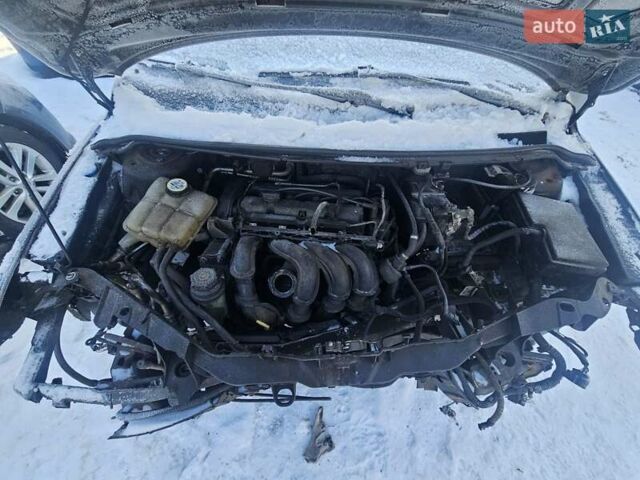 Чорний Форд Фокус, об'ємом двигуна 1.6 л та пробігом 200 тис. км за 2000 $, фото 13 на Automoto.ua