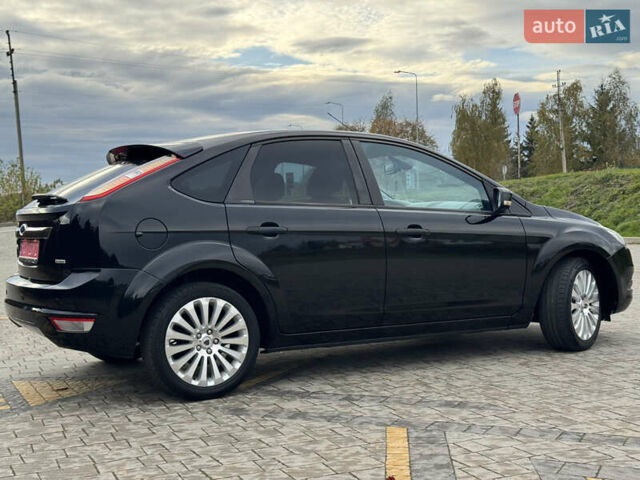 Черный Форд Фокус, объемом двигателя 1.8 л и пробегом 193 тыс. км за 5999 $, фото 13 на Automoto.ua