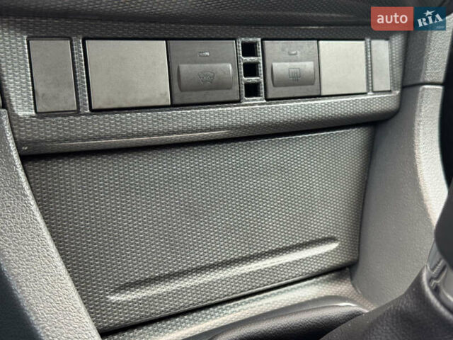 Черный Форд Фокус, объемом двигателя 1.8 л и пробегом 193 тыс. км за 5999 $, фото 56 на Automoto.ua