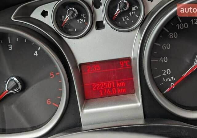 Форд Фокус 2008 в Киеве на Automoto.ua Черный Форд Фокус, объемом двигателя 1.8 л и пробегом 222 тыс. км за 5500 $, фото 3 на Automoto.ua