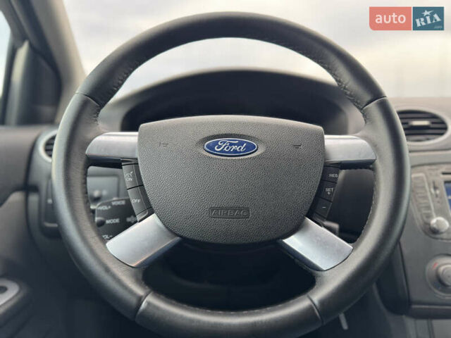 Черный Форд Фокус, объемом двигателя 1.8 л и пробегом 193 тыс. км за 5999 $, фото 50 на Automoto.ua