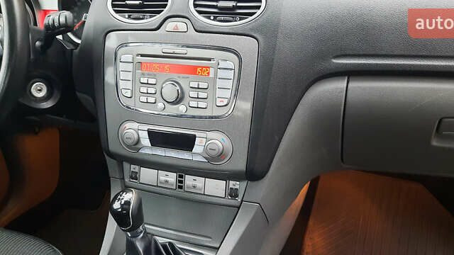 Черный Форд Фокус, объемом двигателя 1.8 л и пробегом 189 тыс. км за 5500 $, фото 40 на Automoto.ua