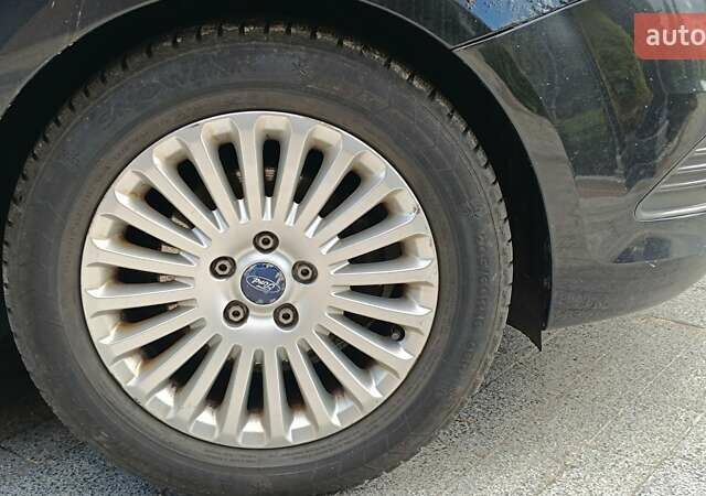 Черный Форд Фокус, объемом двигателя 1.8 л и пробегом 287 тыс. км за 6800 $, фото 52 на Automoto.ua