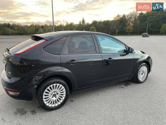 Черный Форд Фокус, объемом двигателя 1.8 л и пробегом 245 тыс. км за 7000 $, фото 19 на Automoto.ua