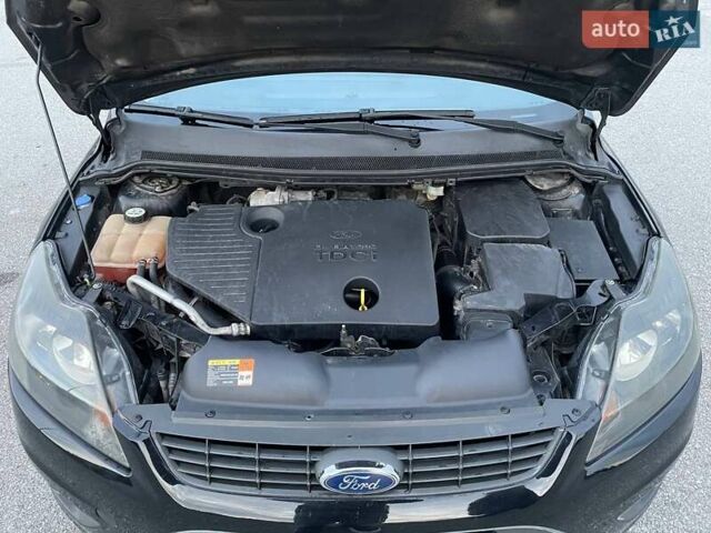 Черный Форд Фокус, объемом двигателя 1.8 л и пробегом 245 тыс. км за 7000 $, фото 74 на Automoto.ua